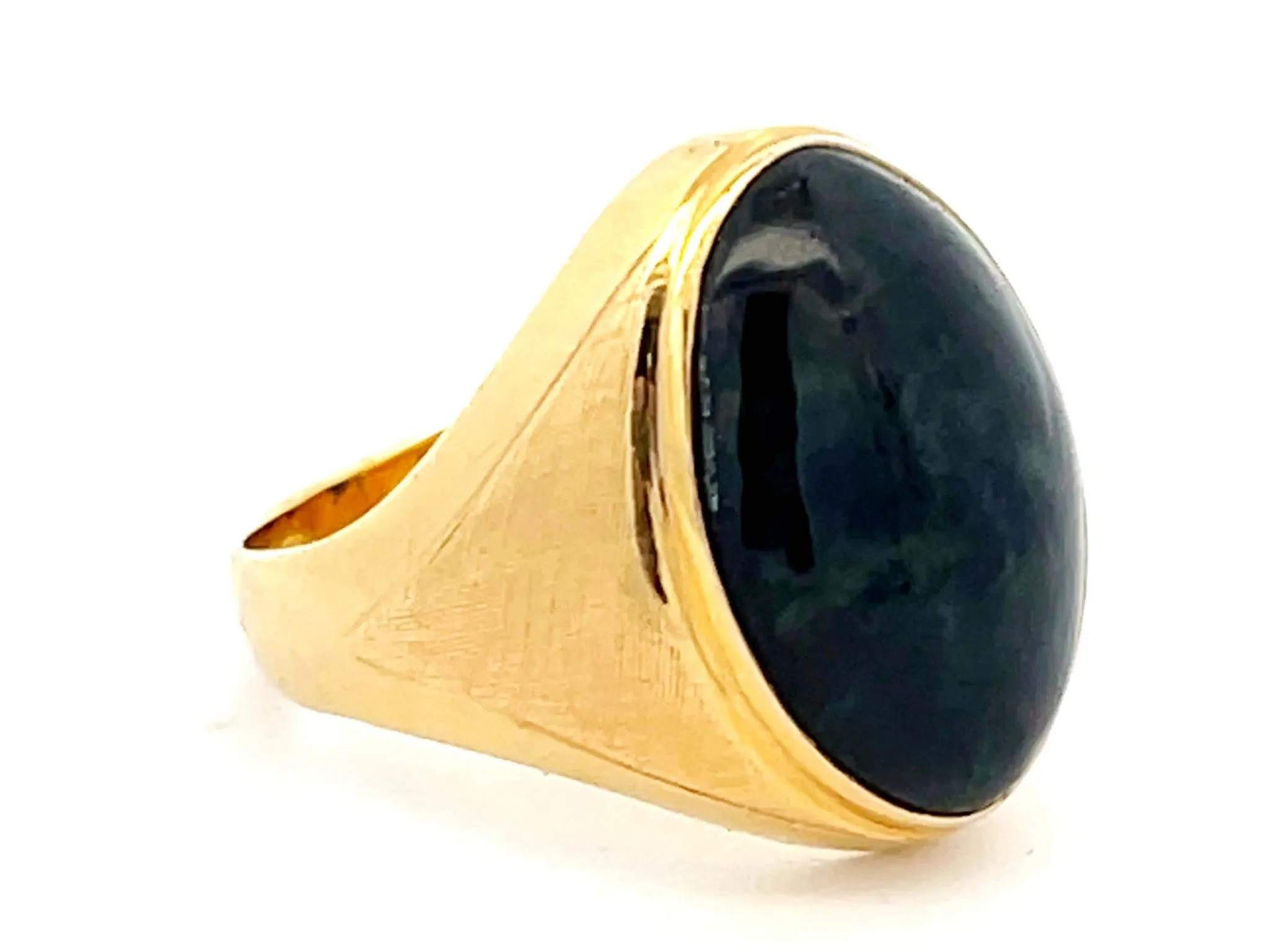 Vintage Men's Large Black Mottled Jade Ring in 14k Yellow Gold