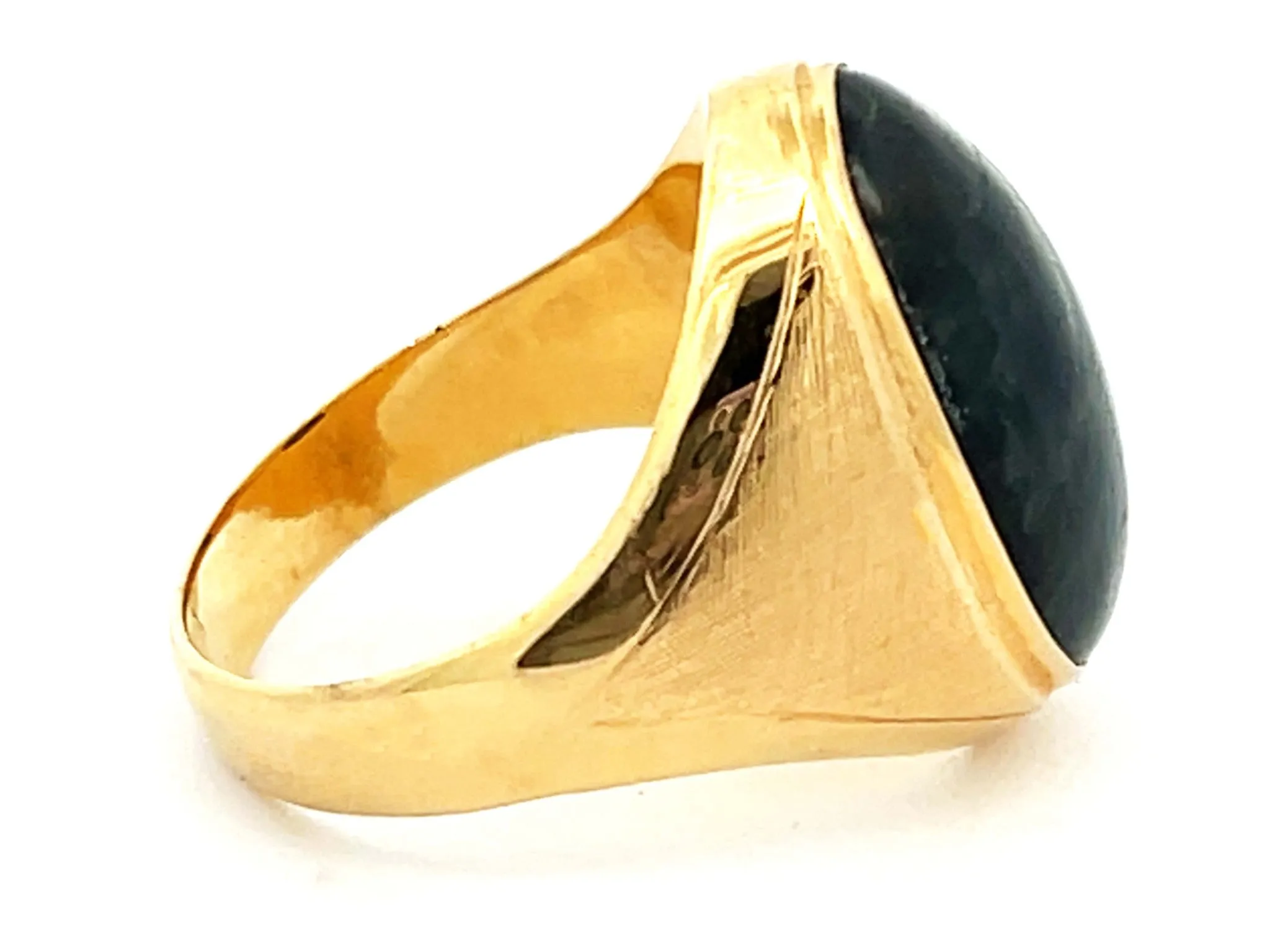Vintage Men's Large Black Mottled Jade Ring in 14k Yellow Gold