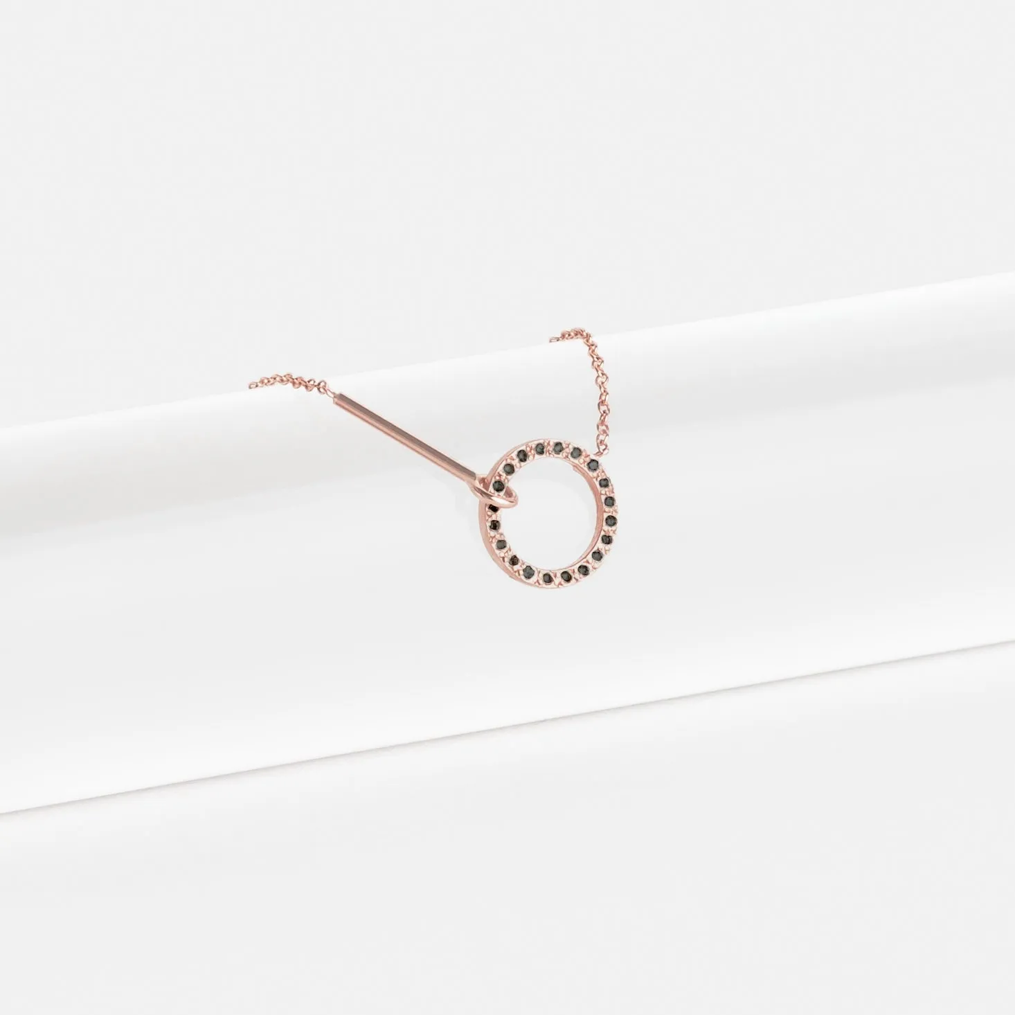 Visata Necklace with Diamonds