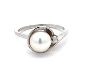 White Pearl and Diamond Ring in 14k White Gold