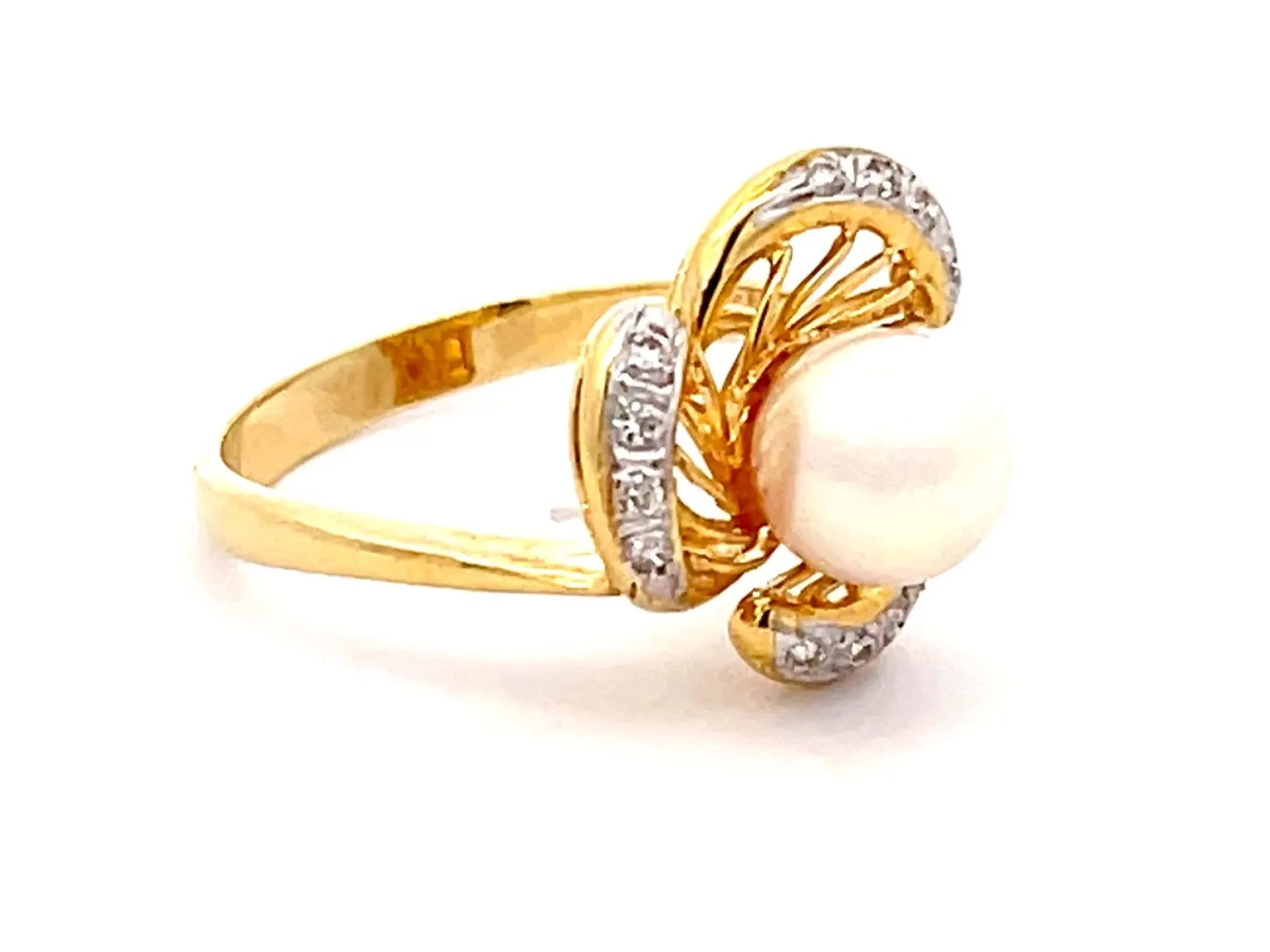 White Pearl and Diamond Ring in 14k White Gold